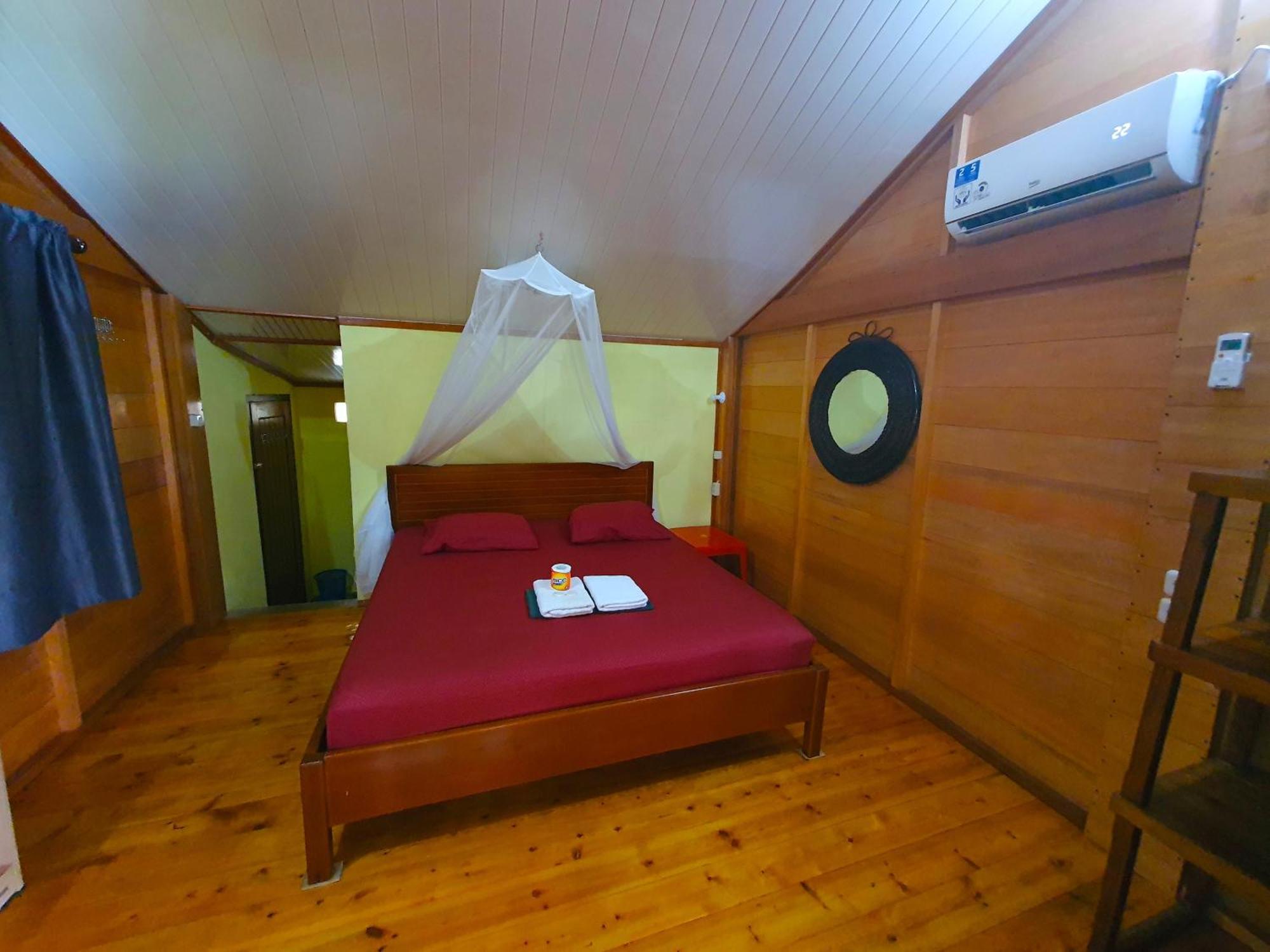 Santi Garden Bungalows Iboih Exterior foto