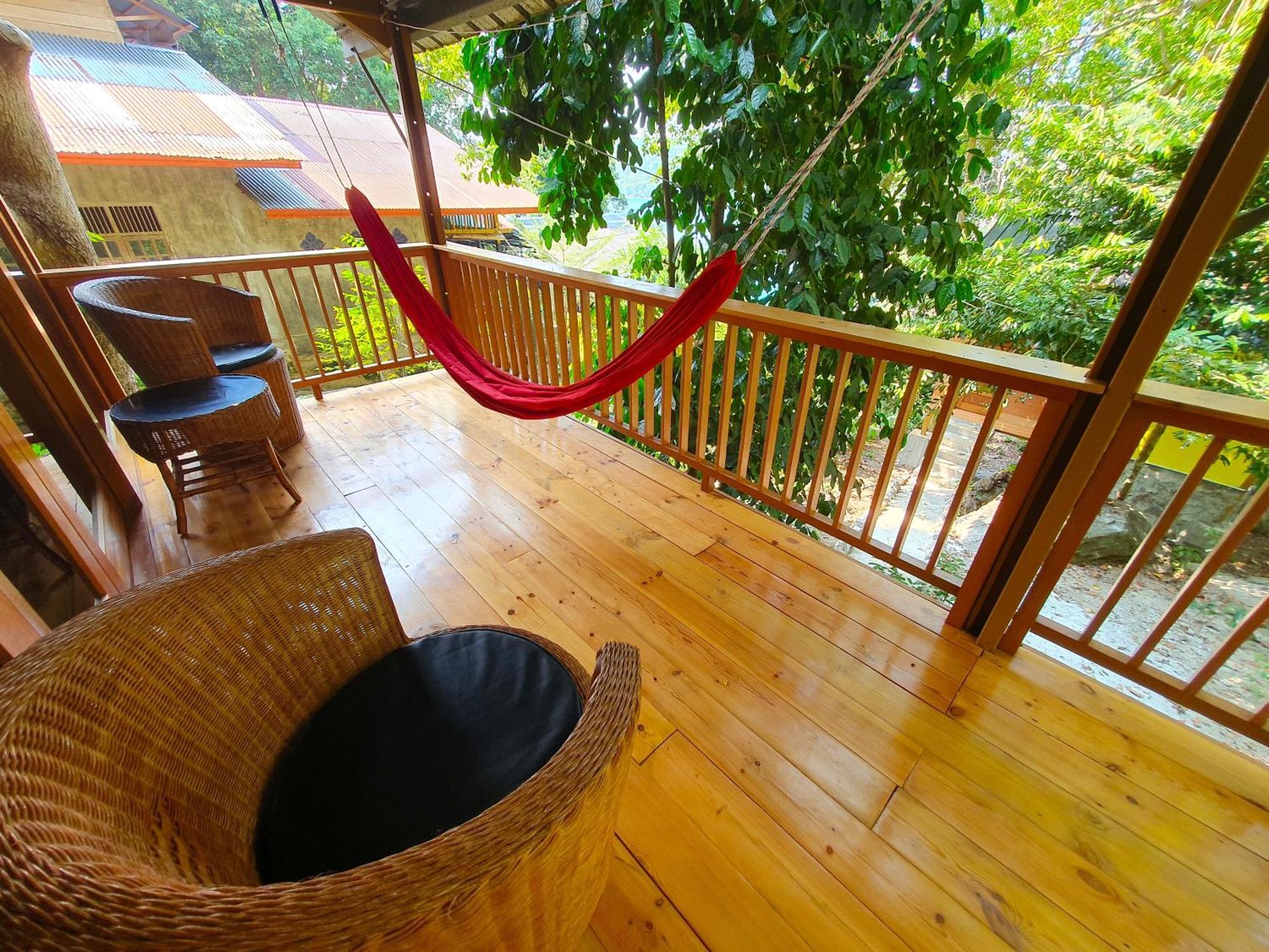 Santi Garden Bungalows Iboih Exterior foto